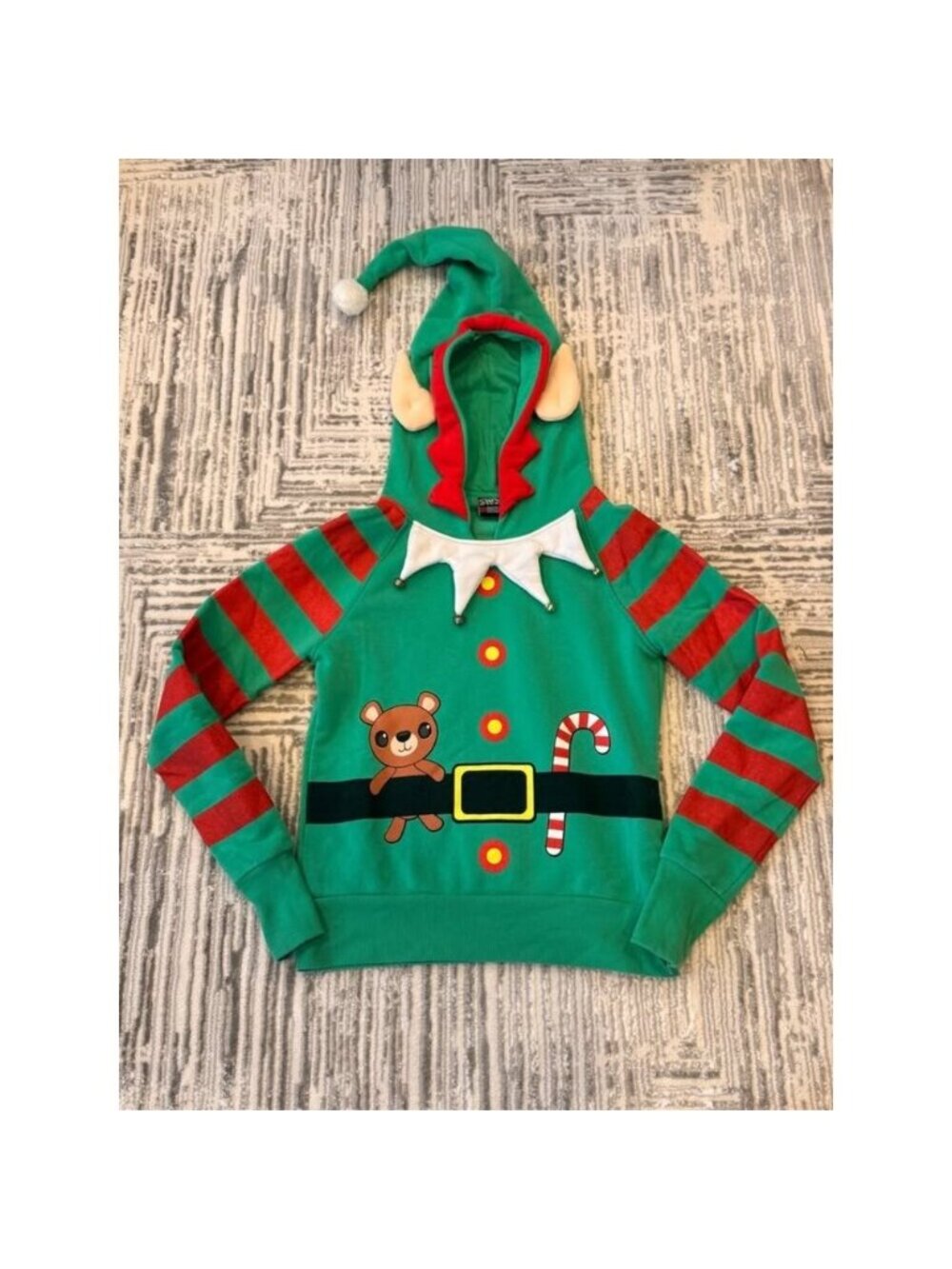 SWS women's medium ELF Christmas Holiday WARM sweater pullover